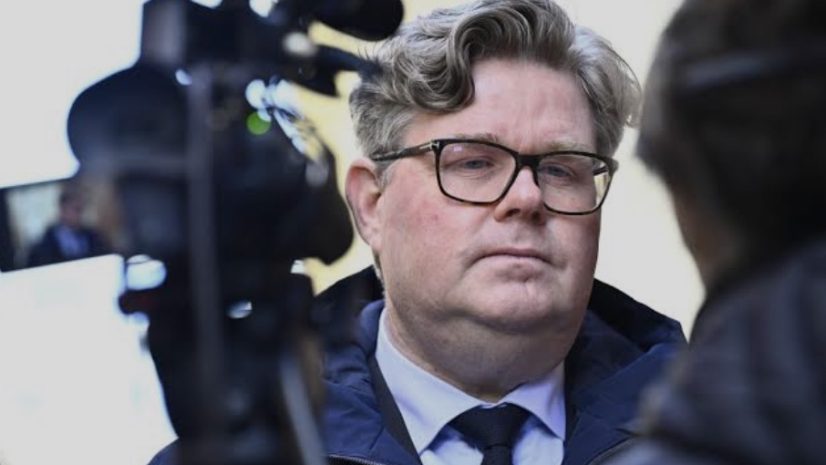 Tjänstemannaansvar, Sveriges justitieminister Gunnar Strömmer (M).